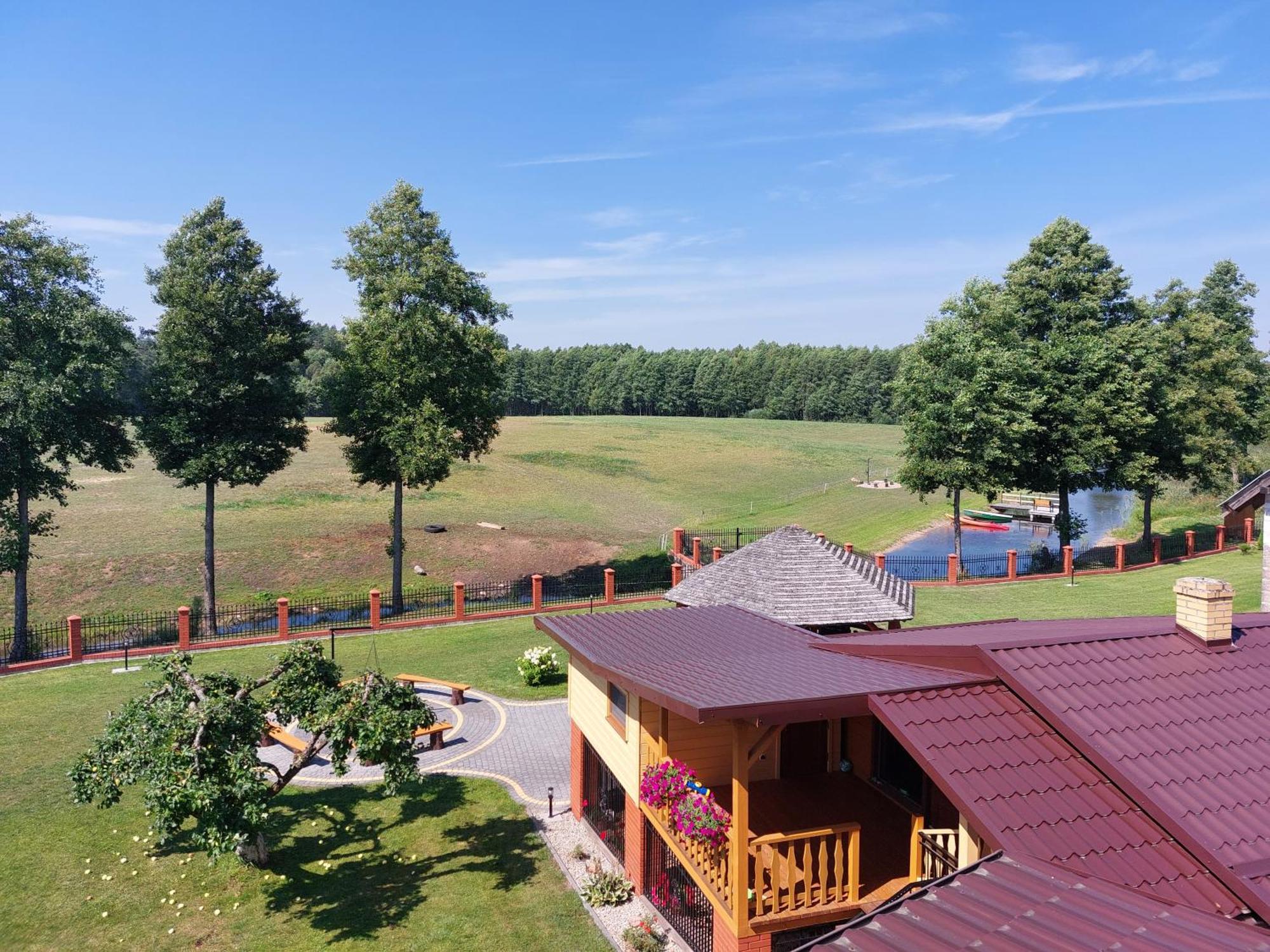 Agroturystyka Zubrowka Exterior foto